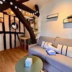 Vera Confortable Sous Les Combles ! Rouen