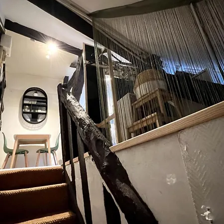 아파트 Vera Confortable Sous Les Combles !